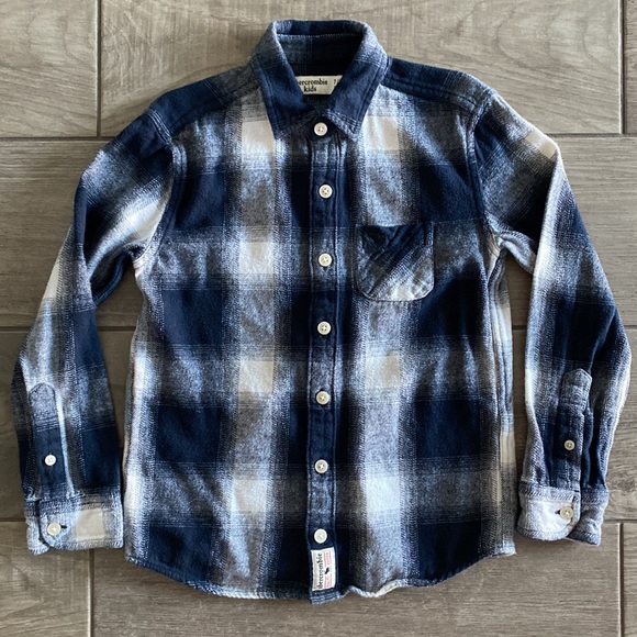 Boys Abercrombie Kids Flannel Plaid Button Shirts Twins - Set of 2 - Picture 2 of 11